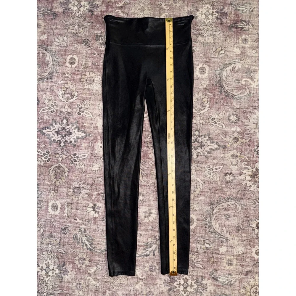 Spanx Faux Leather Leggings Black High Waisted Shaper Womens Medium Smoothing - Picture 4 of 8